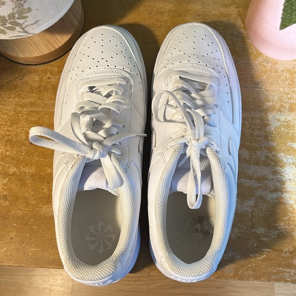 Nike sneakers - Picture 5 of 7